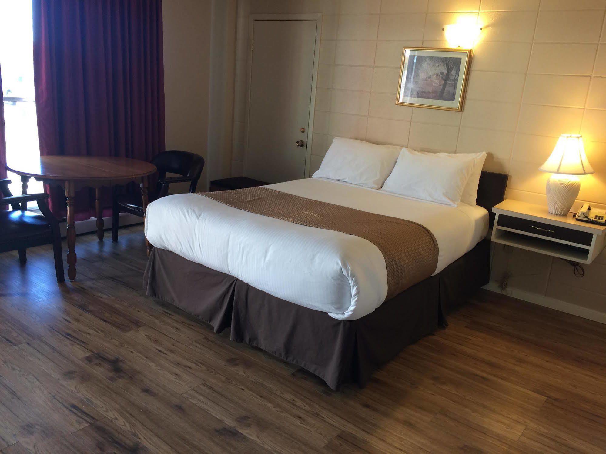 Siesta Motel Olds Eksteriør billede